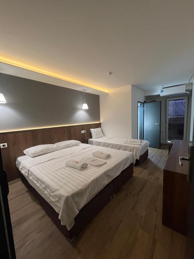 Kubi Hotel Struga Exterior foto